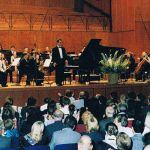 Beim Konzert mit dem Vidin State Philharmonic Orchestra in der Stuttgarter Liederhalle 2005 (Foto von Hildburg Hofmann)
